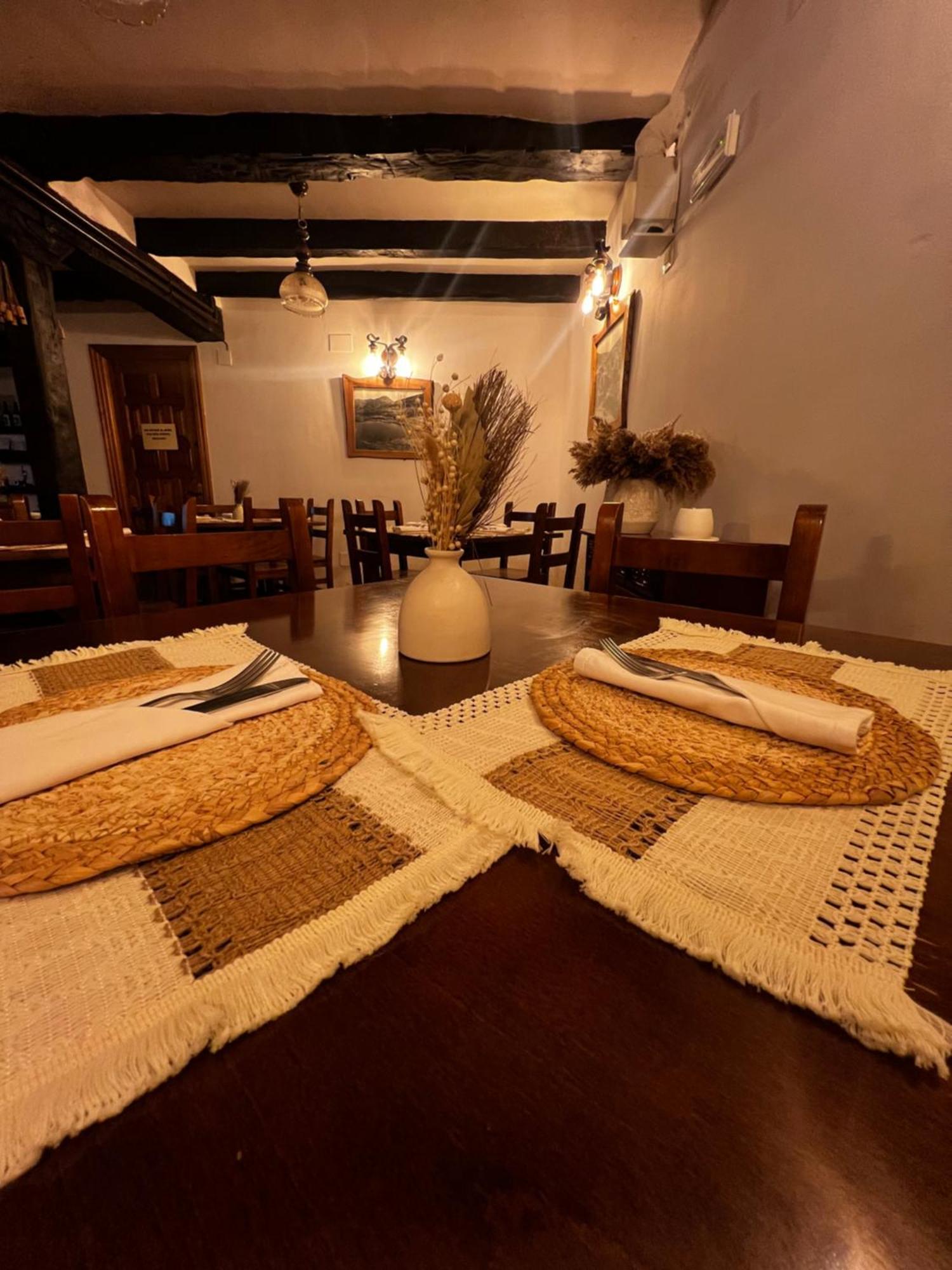 Dobres Hotel Rural El Sestil מראה חיצוני תמונה